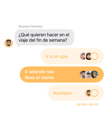 La app Mensajes muestra la funcionalidad Encuestas en Mensajes en uso
