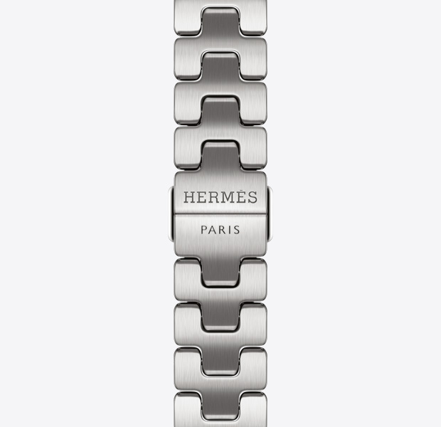 Apple Watch Hermès Series 11, Grand H Fin-armband i färgen Satiné, Hermès-logotypen i gravyr på spännet
