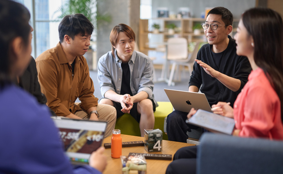 Technologiím Apple důvěřují v Saturnbirdu členové všech týmů.