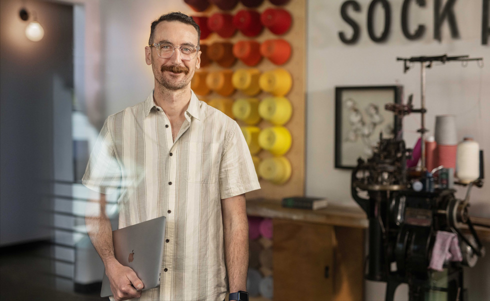 Max Williamson, VP of Customer Success and Strategic Partnerships, est également chargé du service informatique de l’entreprise.